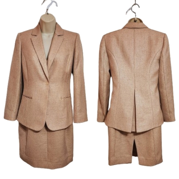 Elie Tahari Dresses & Skirts - Elie Tahari Gold Blazer Sheath Dress Suit Size 2 4